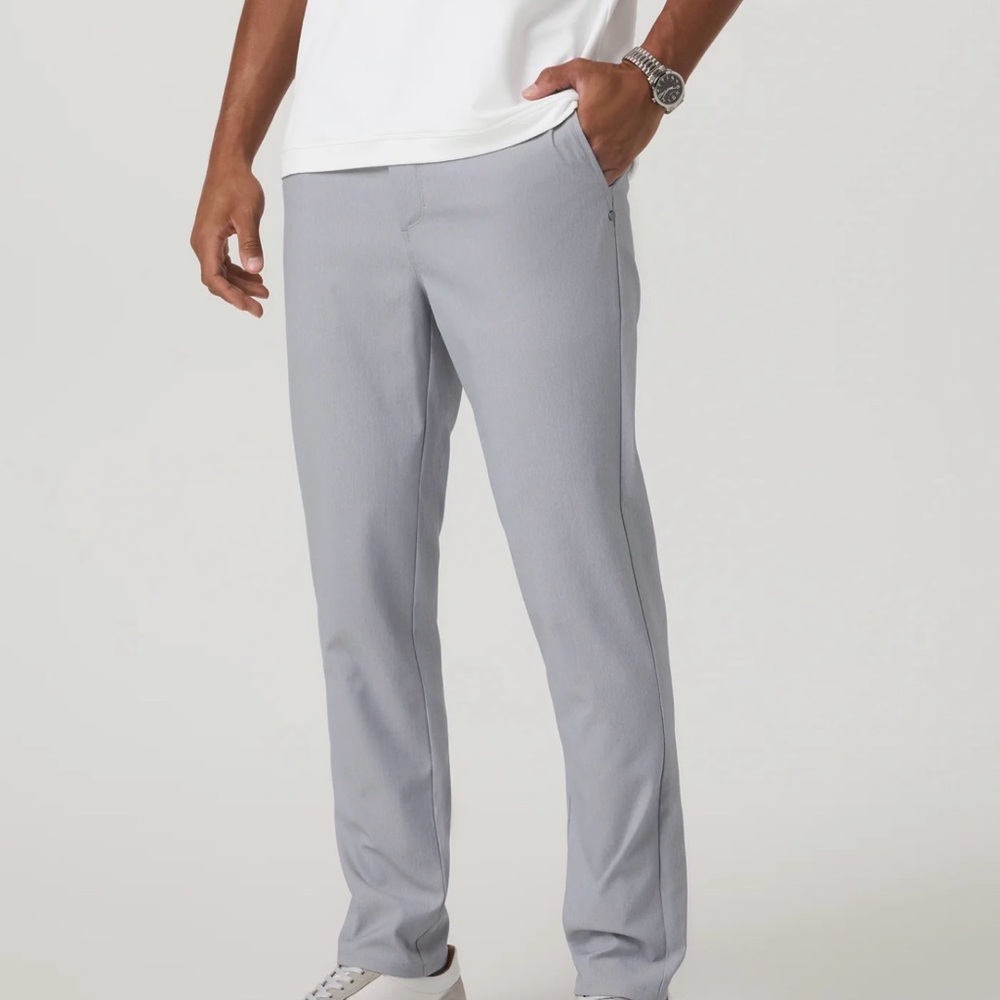 Vuori Chino Pant